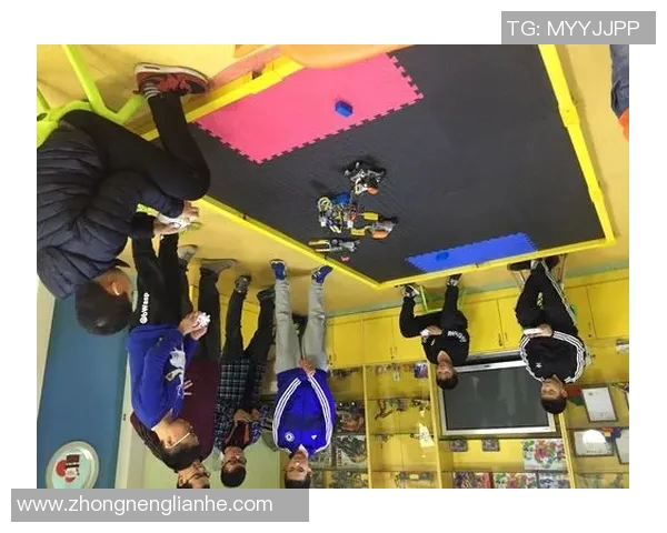 赵伟在s15电竞总决赛中分享和平精英独特心得与战术解析