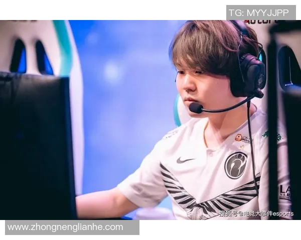 esports最新数据电竞比分CSGO热议FPX意识争议背后的战术思考与团队协作分析 esports最新数据电竞比分CSGO热议FPX意识争议背后的战术思考与团队协作分析